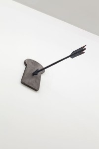 Jessica Lajard, Killing me softly, forged and cast iron, 2012, 20 x 16 x 50,5 cm private collection