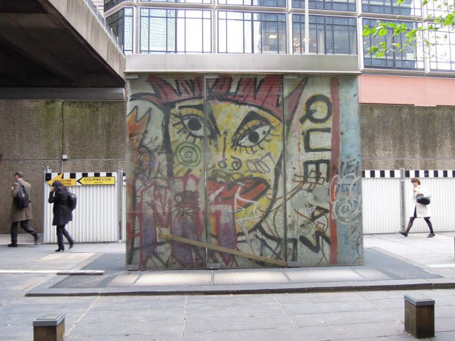 Le mur de Berlin à La Défense